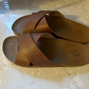 OluKai Sahara Sandals